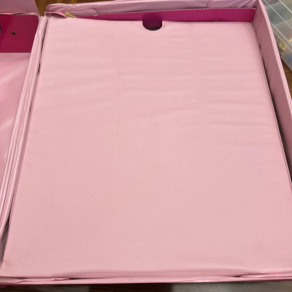 Barbie Large Pink Fashion Doll Carrying Case‎ or Trunk Nice Shape Vintage Soft